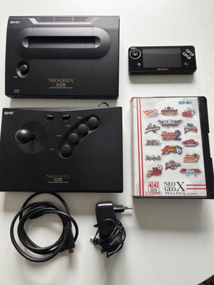 Neo Geo Gold X konsoli + Mega Pack vol. 1