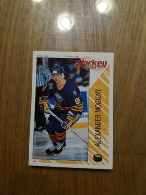 1992-93 Panini Stickers #299 Alexander Mogilny