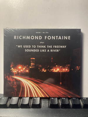 RICHMOND FONTAINE: "We Used To Think...", CD, muoveissa