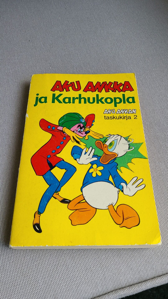 Aku Ankan taskukirja 2. Aku Ankka ja karhukopla, 2. Painos