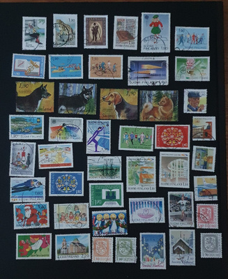 POSTIMERKKEJÄ VUOSILTA 1986-1989