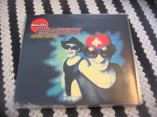 Itä-Saksa - Corn Boys (cds)