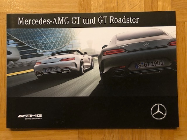 Esite Mercedes-Benz AMG GT ja GT Roadster 2017