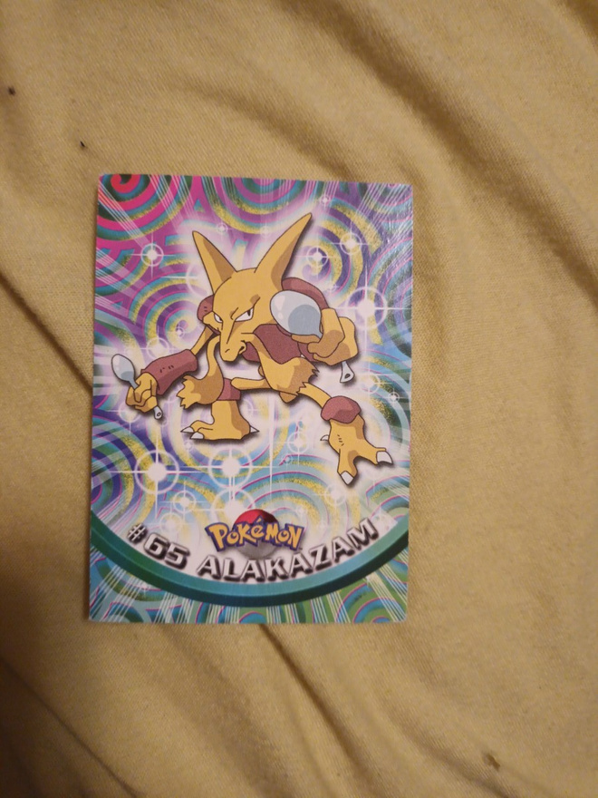 Alakazam #65 - Pokemon Topps Blue logo card