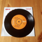 Kristian : Niin Itkee Maa 7" 1970 Iskelmä, Soul - pikkukuva 1