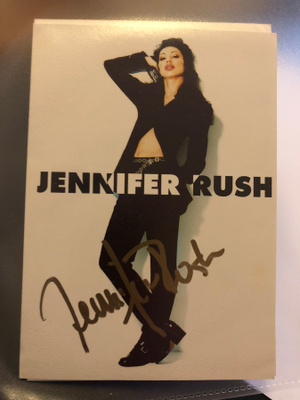 Jennifer Rush nimikirjoitus kortissa