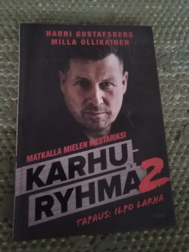 Harri Gustafsberg - Milla Ollikainen: Karhuryhmä 2