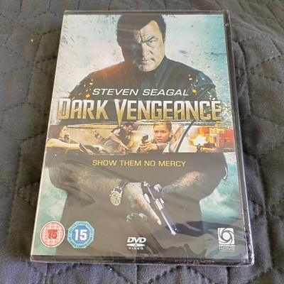 Dark Vengeance ( Steven Seagal ) DVD **muoveissa**