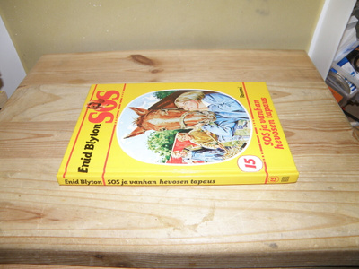 Enid Blyton SOS ja vanhan hevosen tapaus (sidottu)