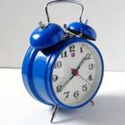 Vedettävä vintage herätyskello, sininen - pikkukuva 5
