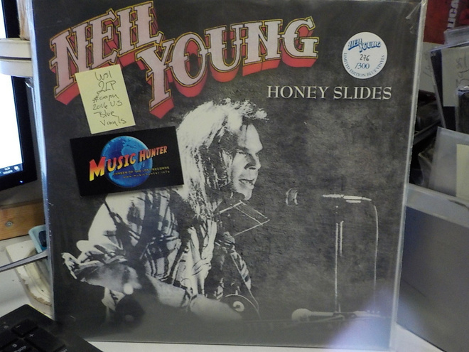 NEIL YOUNG - HONEY SLIDES. NEW U.S -2016  2LP blue vinyls