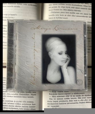 Merja Larivaara - Valon ja varjon tie (CD)