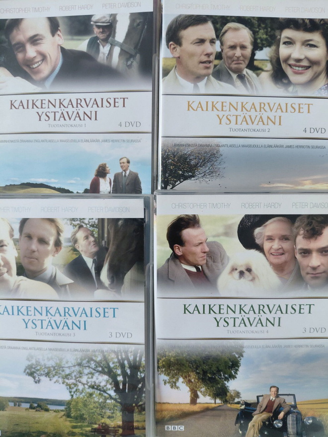 Kaikenkarvaiset ystäväni 1 - 4 DVD