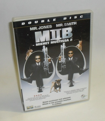 MEN IN BLACK 2