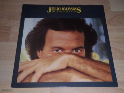 JULIO IGLESIAS - MOMENTOS  ( LP . VINYYLI )