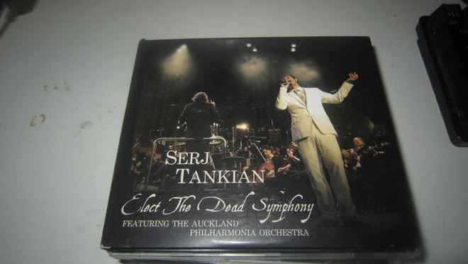 Serj Tankian – Elect The Dead Symphony digi
