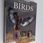 Ian Sinclair ym. : Southern African Birds - A Photographi... - pikkukuva 1