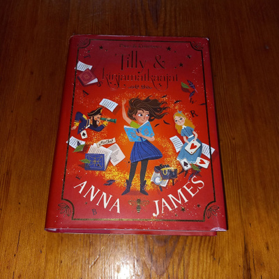 Tilly & kirjamatkaajat - Anna James