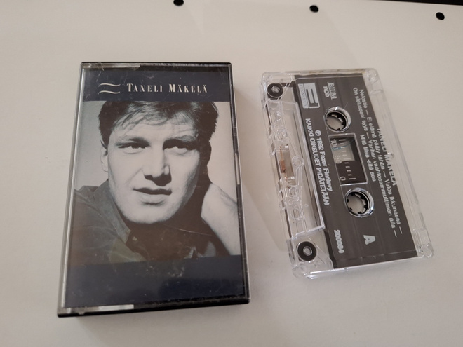 TANELI MÄKELÄ c-kasetti ( NELOSTIE, PIHAPUU ym. )