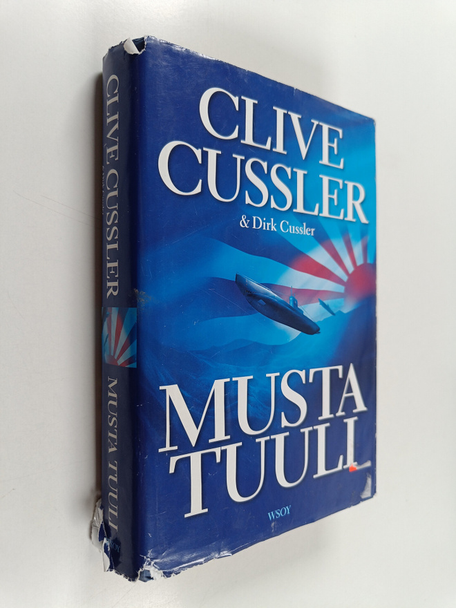 Clive Cussler ym. : Musta tuuli