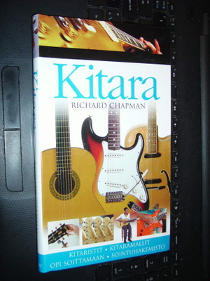 Richard Chapman : Kitara ( 2 p. 2009 ) sis. postikulun