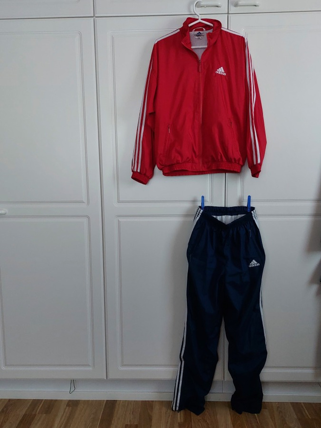 Adidas takki ja housut 158 cm tytölle.