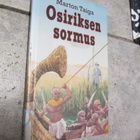 maton taiga - Osiriksen sormus : kaksi aikamatkakertomusta - pikkukuva 1