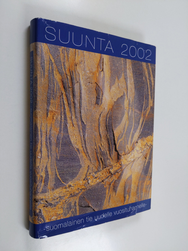 Suunta 2002 : suomalainen tie uudelle vuosituhannelle (si...
