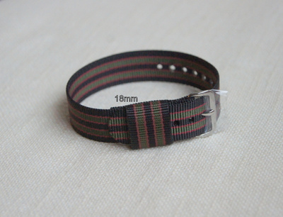 18mm RAF "James Bond" musta/oliivi/punainen ranneke