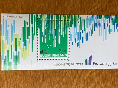 SUOMI 75 VUOTTA ARKKI**