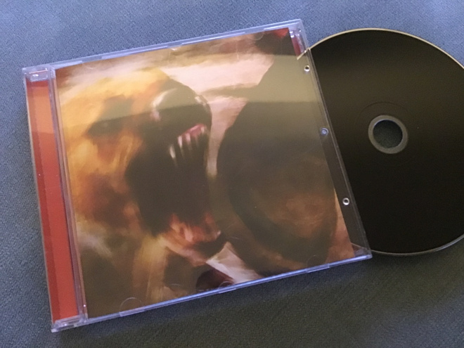 Hurtta . Pelkkää pimeää CD mkdmsk maski