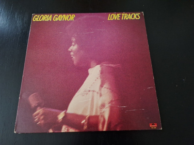 GLORIA GAYNOR - LOVE TRACKS . LP