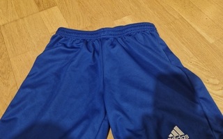 Adidas treenishortsit, koko 152