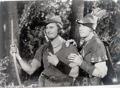 Pressikuva: Robin Hoodin seikkailut (Errol Flynn)