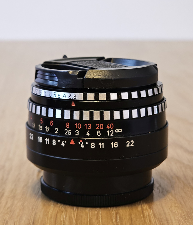 == Meyer-Optik Görlitz Domiplan 50mm f/2.8 - M42