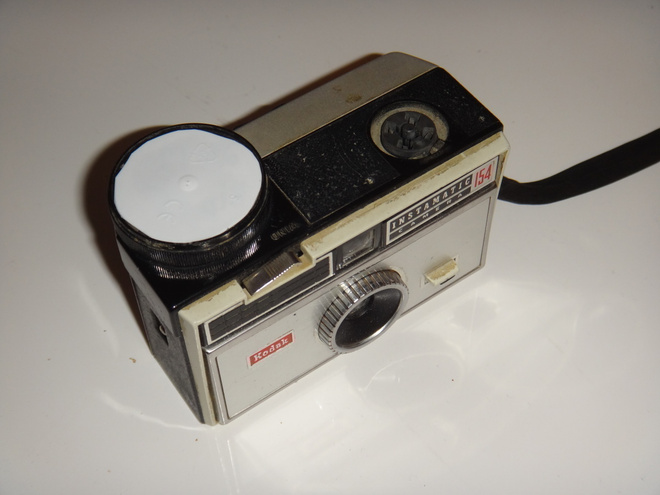 vanha VIETERIVETOINEN KODAK INSTAMATIC 154 CAMERA
