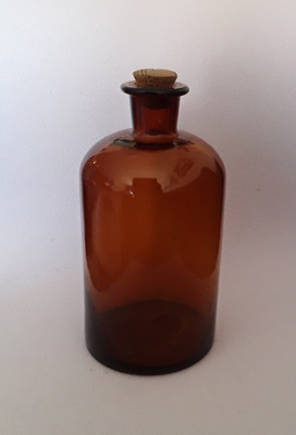 Apteekkipullo n.1000 ml