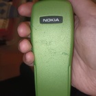 Vihreä Nokialainen matkapuhelin Model 3210 - pikkukuva 2