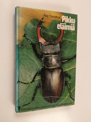 Ake Sandhall : Pikkueläimiä : perhosia, korentoja, kovaku...