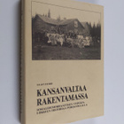 Olavi Hurri : Kansanvaltaa rakentamassa : sosialidemokraa... - pikkukuva 1