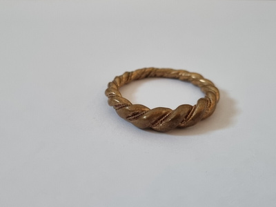 Pronssisormus 18mm