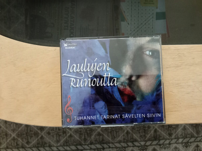 laulujen runoutta 4 CD boxi valitut palat