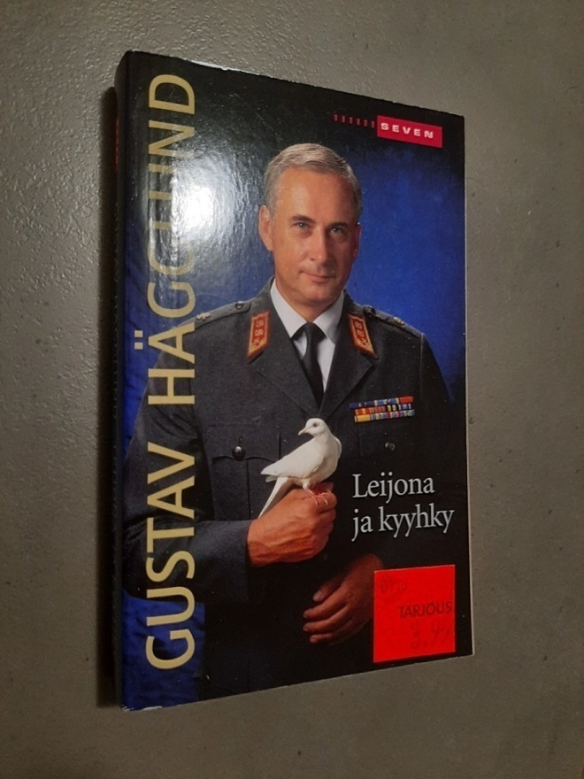 Gustaf Hägglund - Leijona ja kyyhky (kuv. 2007)