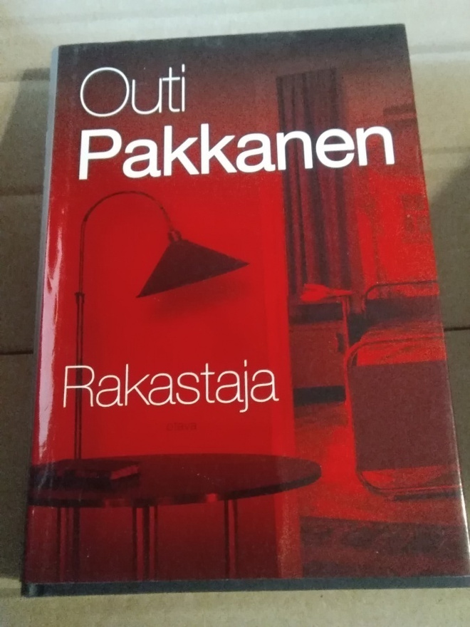 Outi Pakkanen: Rakastaja