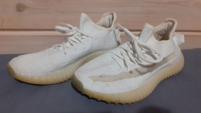 Adidas Yeezy Boost koko 39