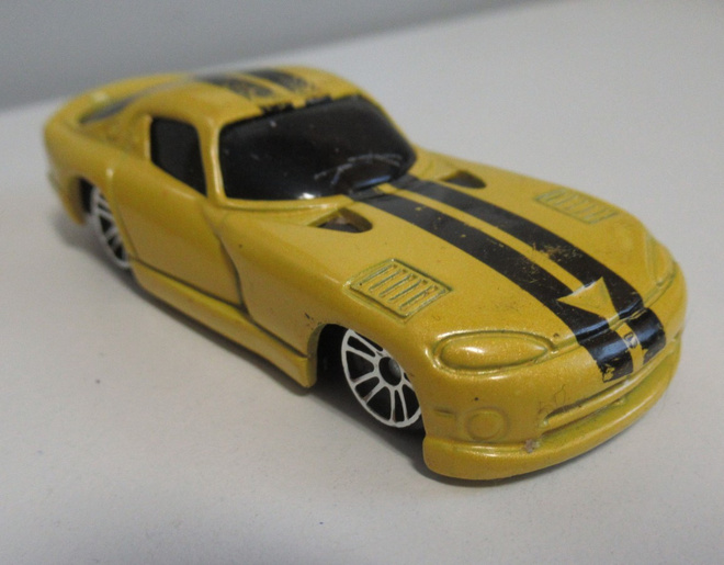Dodge Viper GT2 1998 Maisto pienoismalli