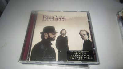 Bee Gees – Still Waters