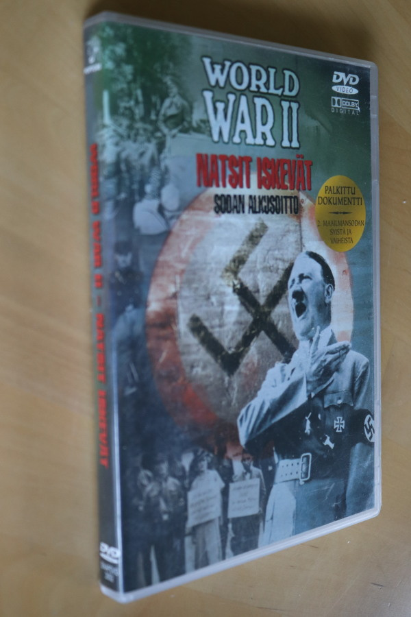 DVD World war II Natsit iskevät Sodan alkusoitto