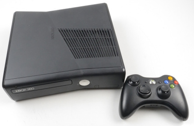 Xbox 360 S Console Matte Black (250 GB)