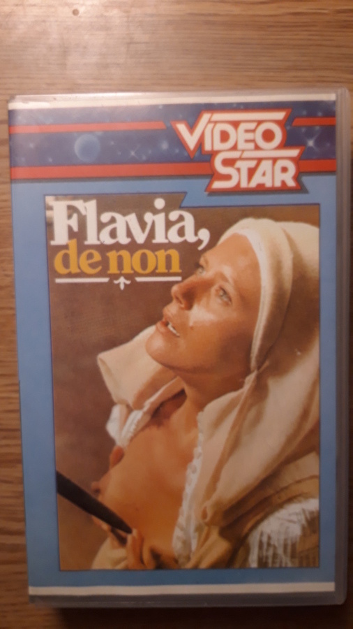 Flavia, de non - Video Star - nunsploitaatio
